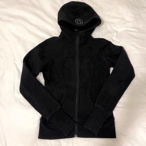 Lululemon Scuba Hoodie ❤️ Black ❤️ Size 4
